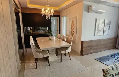 Apartamento de 80m² com 2 quartos sendo 1 suíte na agronômica