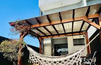 Casa com 3 suítes a 500 m do mar  no bairro campeche