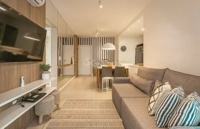 Apartamento com 2 dormitórios sendo 1 suíte, com 84,02m² privativos em jurerê, florianópolis.