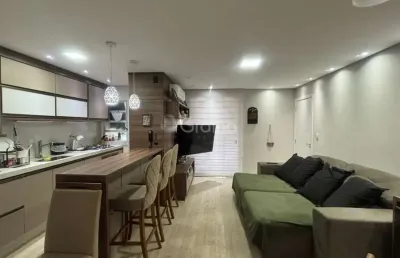 Apartamento de 72m² com 2 quartos sendo 1 suíte no itacorubi