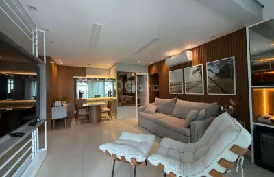 Cobertura de 154m² com 3 quartos sendo 1 suíte em jurerê