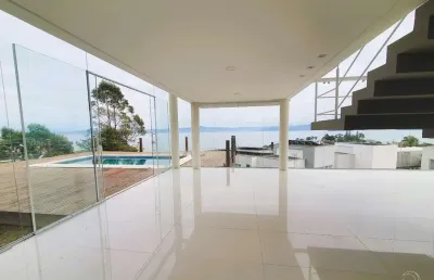 Casa em condomínio fechado com 3 quartos à venda na Rodovia Haroldo Soares Glavan, --, Cacupé, Florianópolis