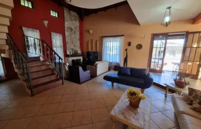 Casa residencial de 4 dorms no bairro lagoa da conceição