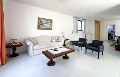 Casa residencial de 4 dorms no bairro cachoeira do bom jesus