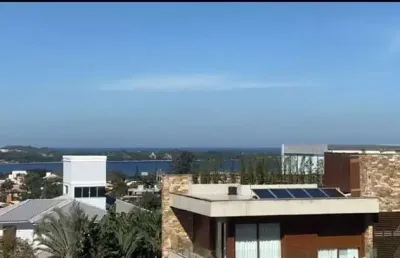 Terreno em condomínio fechado à venda na Rodovia Doutor Antônio Luiz Moura Gonzaga, --, Lagoa da Conceição, Florianópolis