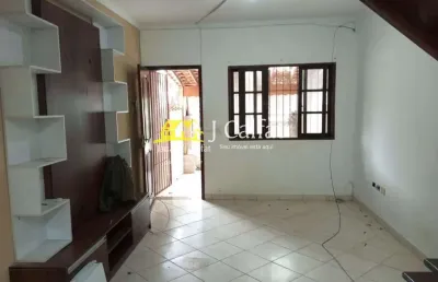 Casa com 2 quartos para alugar na Vila Caiçara, Praia Grande 