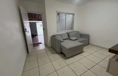 Loucura, loucura. **grande oportunidade**. excelente sobrado no bairro de vila mirim em paia grande, de 03 dormitórios.