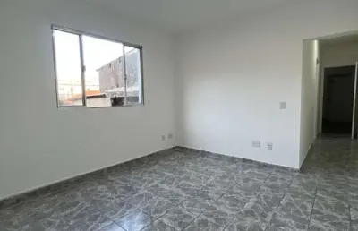 Loucura, loucura. **grande oportunidade**. excelente apartamento de 01 dormitório com sacada, sala.