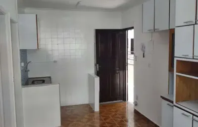 Loucura, loucura. excelente apartamento no canto do forte, para locação, de 02 dormitórios.