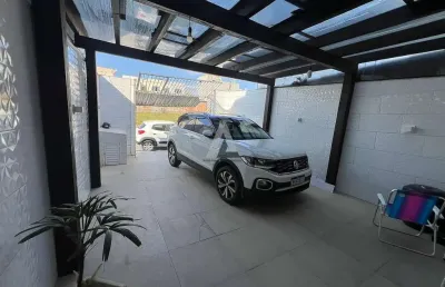 Casa com 2 quartos à venda no Santa Regina, Camboriú 