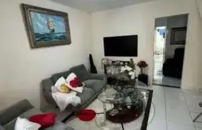 Casa duplex, 3/4, 1 suíte, 1 vaga, condomínio petromar no bairro stella maris. co