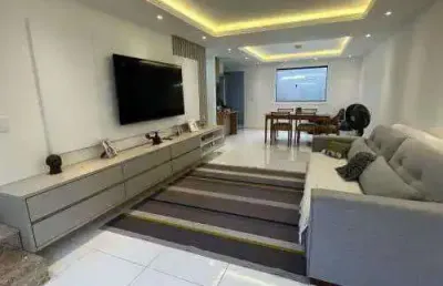 Casa duplex, fino acabamento, 3/4 suítes, 160m2,  3 vagas, em cond. com piscina, buraquinho/miragem, lauro de freitas / ba, ponto de referência colégio adventista e sartre