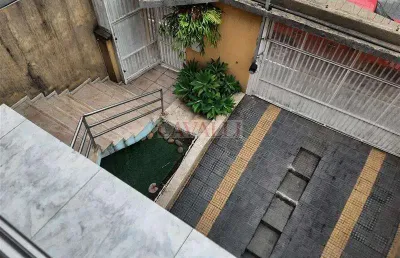 Maravilhoso sobrado, 03 dormitórios sendo 02 suítes com hidromassagem!