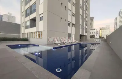 Apartamento com excelente localização, lazer completo, mobiliado e equipado.