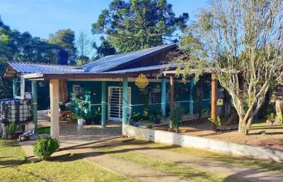 Chácara / sítio com 3 quartos à venda na Estrada Do Ribeirão Vermelho, 999, Ribeirão Vermelho, Quitandinha