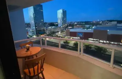 Vendo em oportunidade apartamento  com 64m2 com 2 suites,  nascente,  mobiliado  e  decorado  no mondial  adágio  no caminho das árvores  em salvador-ba