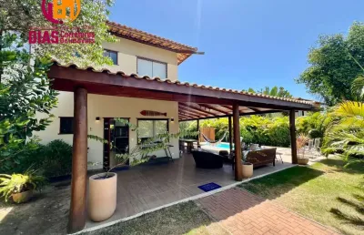Casa à venda com 4 suítes em condomínio em praia do forte, mata de são joão/ba