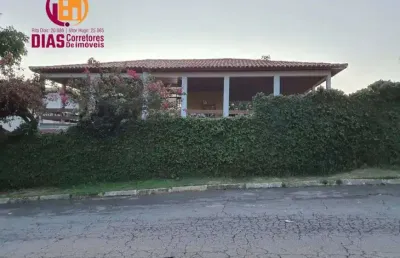 Vendo  em super oportunidade casa com 4/4 nascente com 720m2 com varanda e pomar em condomínio com  guarita, 4/4  - itapuã - salvador/ba.