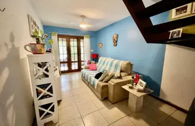 Casa no anil aqui está uma sugestão de texto mais organizado e atrativo para anúncio imobiliário com base nas informações que você forneceu:  ---