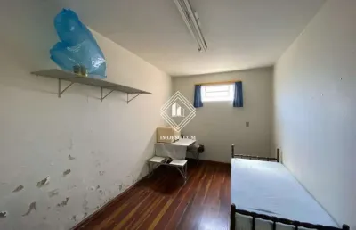 Casa com 6 quartos à venda no Centro, Ponta Grossa 