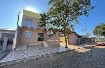 Casa térrea em uvaranas + sobrado comercial para escritório