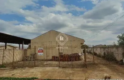 Casa com 2 quartos à venda na Rua Jeferson Luiz Gelkie, 54, Cará-cará, Ponta Grossa
