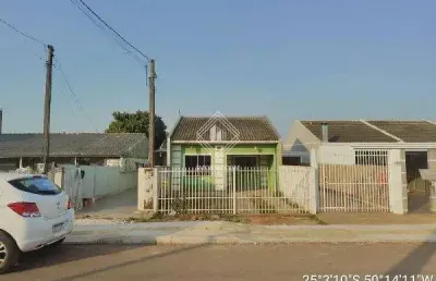 Casa com 2 quartos à venda na Rua Eloi de Cesário Leria, 184, Piriquitos, Ponta Grossa