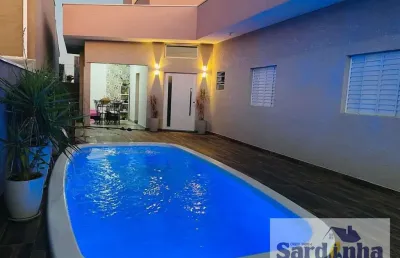 Venda de casa térrea em jardins - bragança paulista por r$785 mil