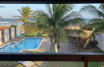 Casa pé na areia! 6/4 sendo 3 suítes. praia do piruí - arembepe
