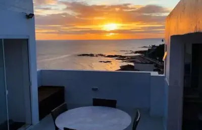 Excelente cobertura  em ondina, 1/4 e sala, piscina privativa- porteira fechada. ondina - salvador