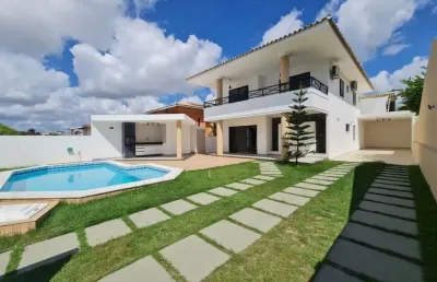 Casa espetacular em uns dos melhores e bem localizado condomínio de vilas do atlântico.