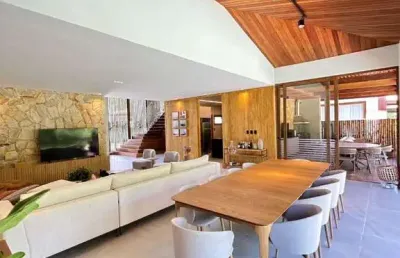 Casa de alto padrão (venda porteira fechada) com 5 dormitórios à venda, 526 m² por r$ 4.950.000 - praia do forte - mata de são joão/ba