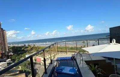 Cobertura à venda com vista para o mar e orientação nascente. condomínio blue ocen