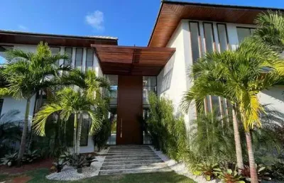 Imagine viver em um paraíso tropical com todo o conforto e sofisticação que você sempre sonhou.