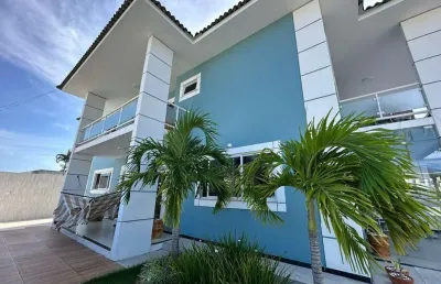 Linda casa à venda em condomínio fechado em lauro de freitas, ba.