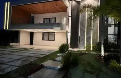 Descubra a sofisticação e a sustentabilidade em uma casa de altíssimo padrão no alphaville 2