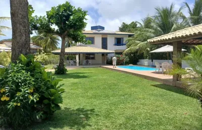 Casa à venda no exclusivo condomínio parque interlagos, beira-mar no litoral norte da bahia.