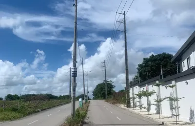 Terreno à venda na Avenida Santa Marta, 259, Precabura, Eusébio