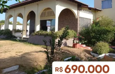 Linda casa à beira-mar em iparana com 460m² e 5 quartos