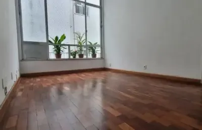 Apartamento com 2 quartos à venda, 70m² - copacabana