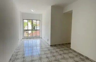 Apartamento com 3 quartos para alugar na rua dias da cruz, 660, méier, rio de janeiro por r$ 1.600