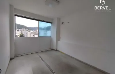 Sala comercial com 1 sala para alugar na avenida nossa senhora de copacabana, 680, copacabana, rio de janeiro por r$ 1.500