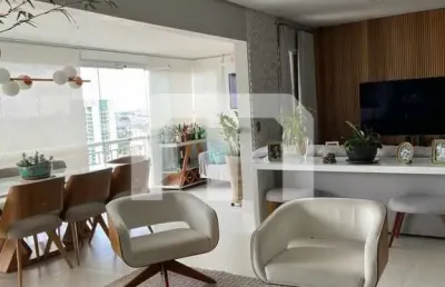 Apartamento com 3 quartos à venda na Rua Renato Rinaldi, 650, Vila Carrão, São Paulo