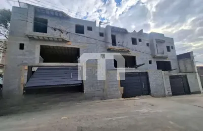 Sobrado a venda, 3 suítes. churrasqueira e 3 vagas cobertas