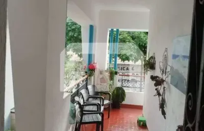 Casa em uma otima localização em frente ao cologio são jose da vila matilde