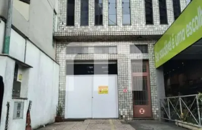 Prédio com 4 salas para alugar na Avenida Guilherme Giorgi, 631, Vila Carrão, São Paulo