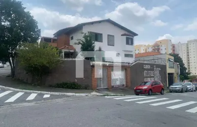 Casa com 3 quartos para alugar na Rua Capitão José Leite, 704, Vila Matilde, São Paulo