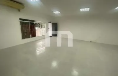 Prédio com 4 salas para alugar na Praça Marechal Rodrigues Ribas Junior, 65, Jardim Anália Franco, São Paulo