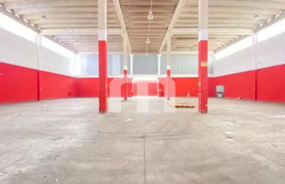 Galpão/depósito/armazém para aluguel e venda tem 2700 metros quadrados