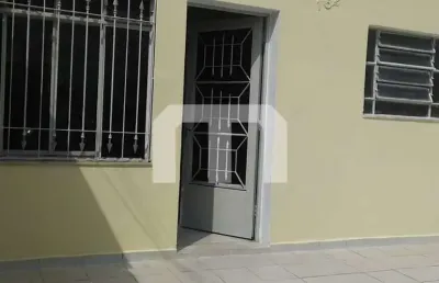 Casa com 2 quartos para alugar na Rua Jarbas de Carvalho, 162, Cidade Patriarca, São Paulo